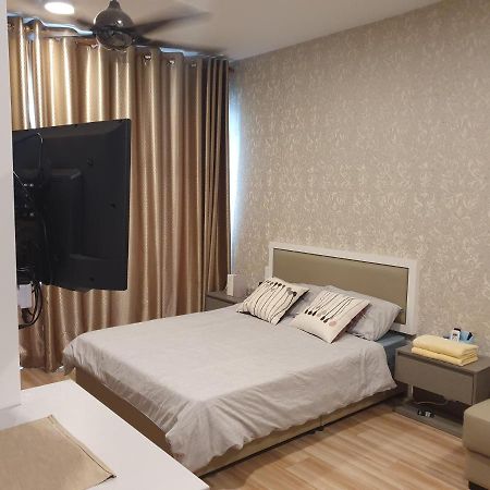 Mhb 30 Sulte Evo Soho Bandar Baru Bangi Free Netflix And Wifi Apartment Exterior photo